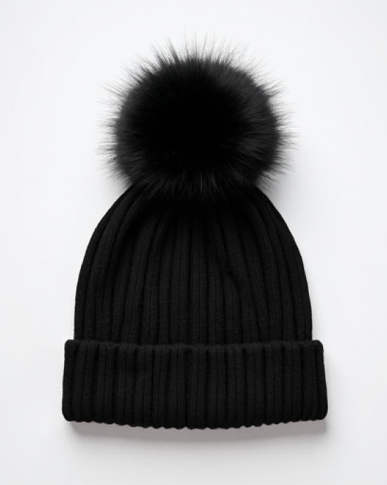 Hollywood Glam Pom-Pom Beanie Hollywood Glam Pom-Pom Beanie