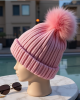 Hollywood Glam Pom-Pom Beanie Hollywood Glam Pom-Pom Beanie